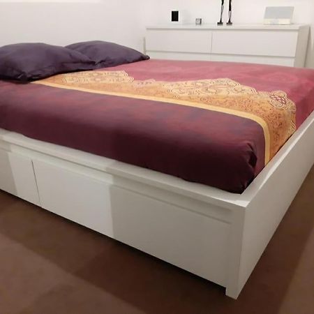 Joli Appartement Avec Jardin Et 2 Parkings Prives Аржантьой Екстериор снимка